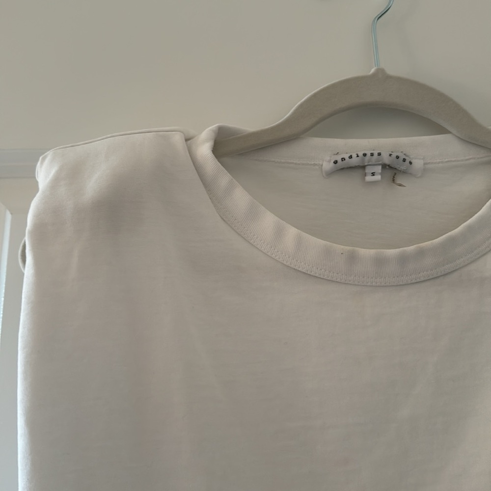 Endless Rose Top - Picture 2 of 2